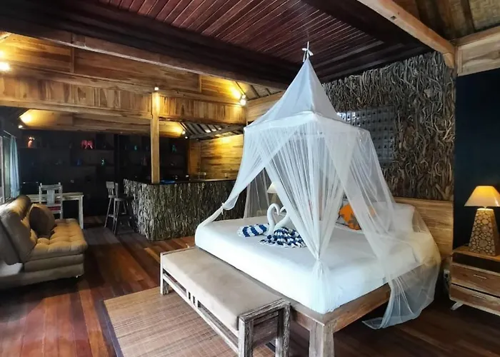 Villa Virgin Tirta Tawar